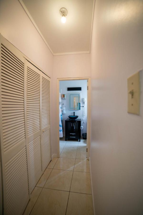Nickels Garden Villas Montego Bay Exterior photo