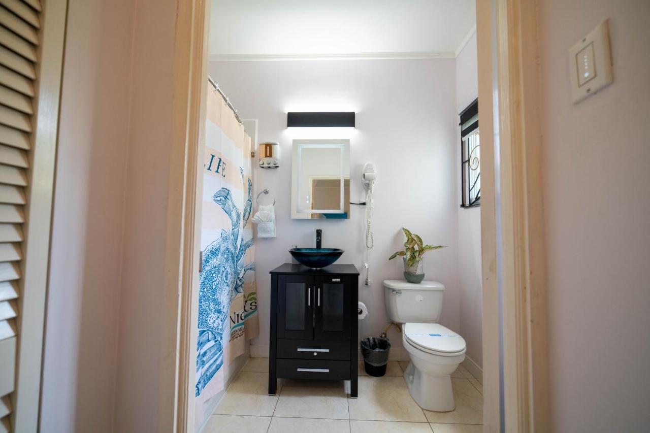 Nickels Garden Villas Montego Bay Exterior photo